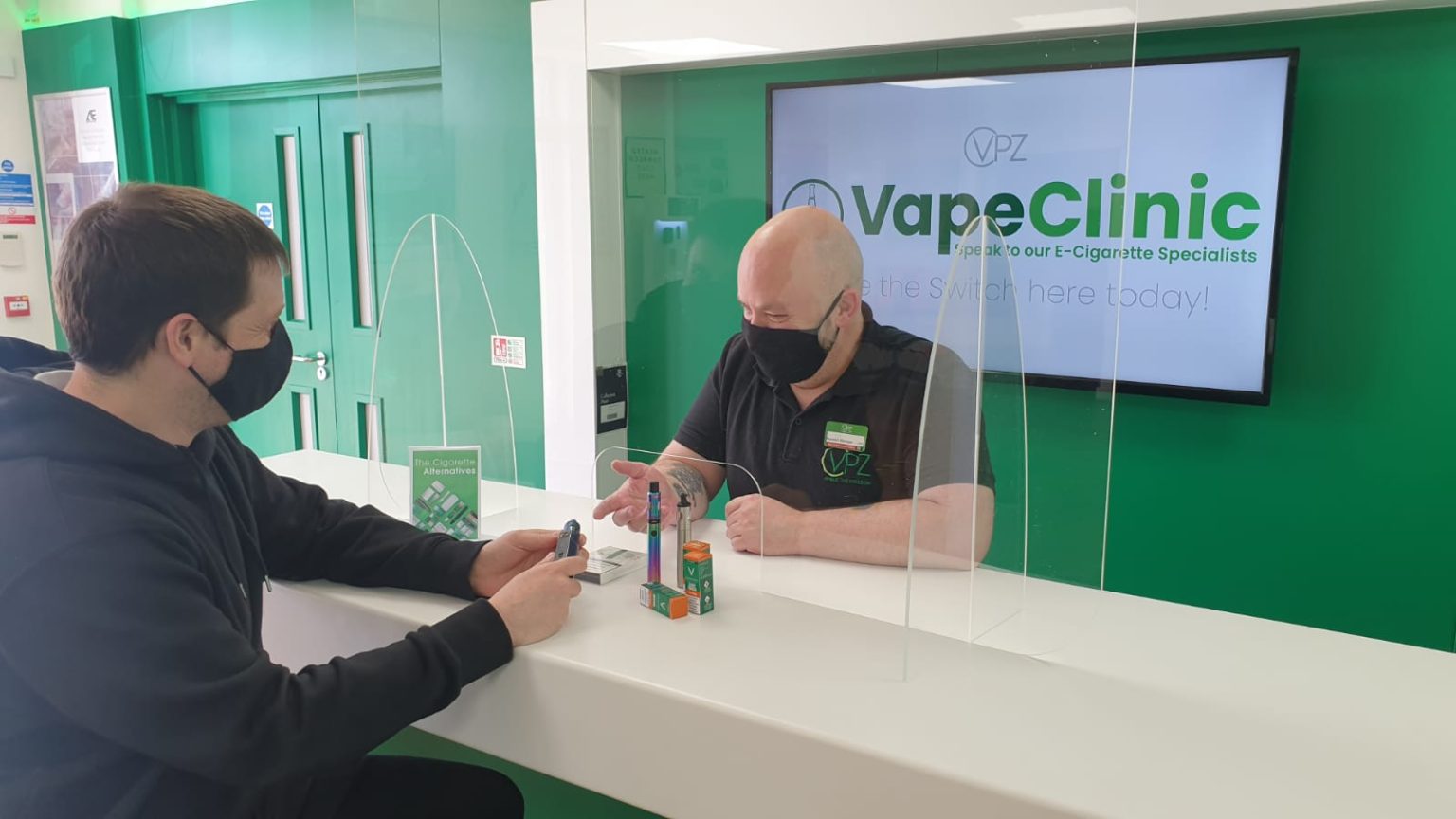 VPZ Vape Clinic Launched with a vape specialist helping an ex-smoker