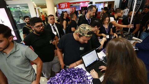 industry professionals and members of the public queuing at entrance of the World Vape Show Paraguay 2023 vaping event