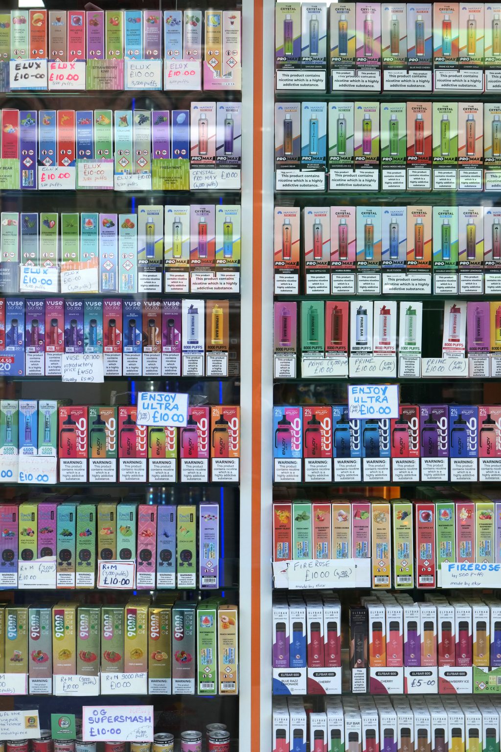 single use disposable vapes on shelves displayed at a retail shop